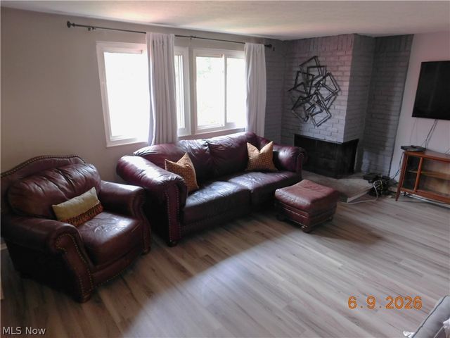 934 Hampton Ridge Drive, Akron, OH 44313