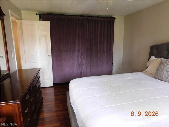 934 Hampton Ridge Drive, Akron, OH 44313