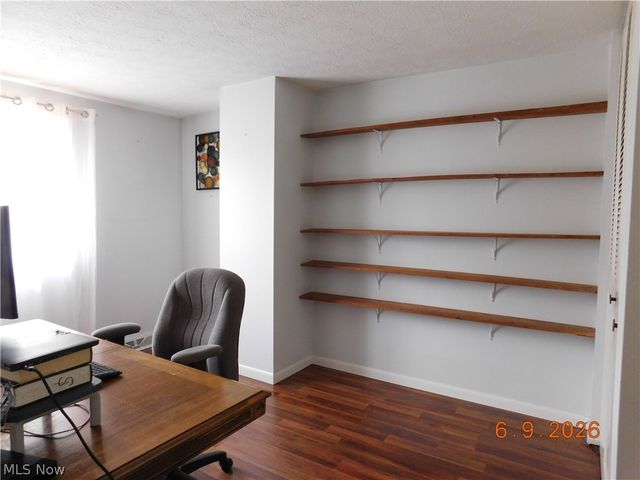 934 Hampton Ridge Drive, Akron, OH 44313