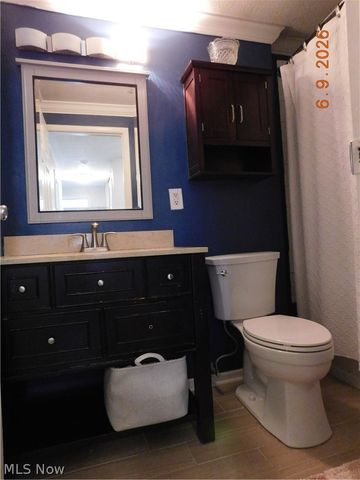 934 Hampton Ridge Drive, Akron, OH 44313