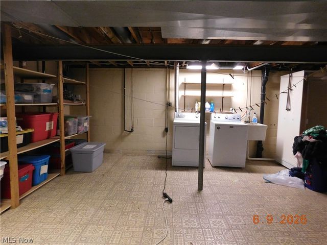 934 Hampton Ridge Drive, Akron, OH 44313