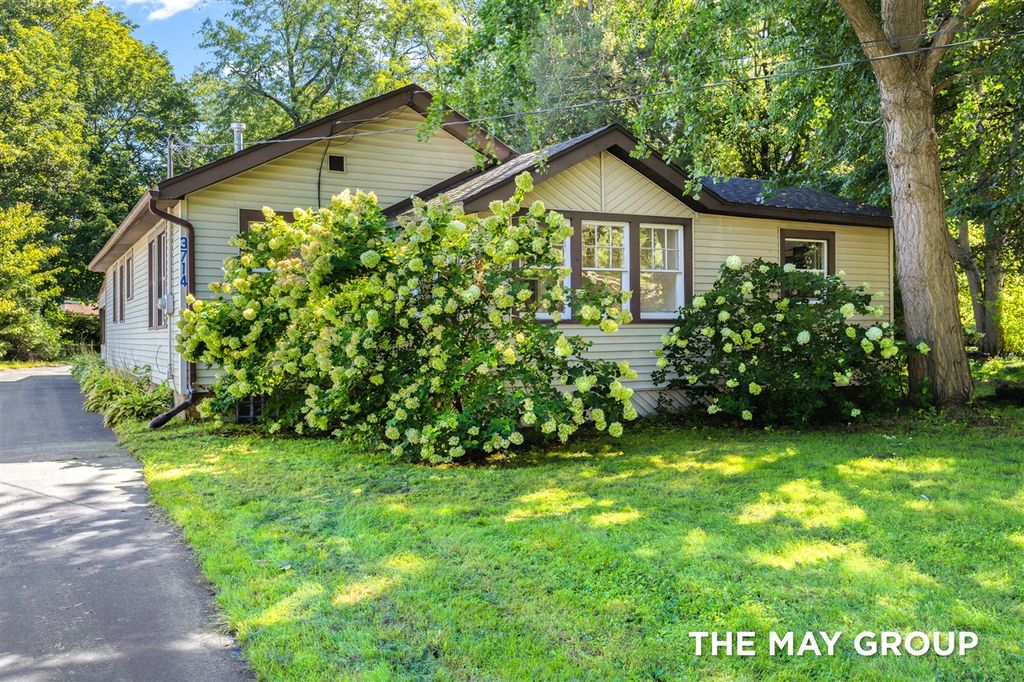 3714 Briggs Boulevard, Grand Rapids, MI 49525