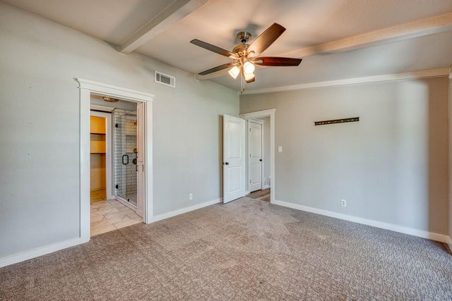 106 Pebble CIR, Buchanan Dam, TX 78609