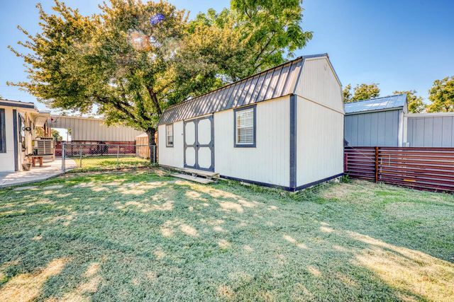 106 Pebble CIR, Buchanan Dam, TX 78609
