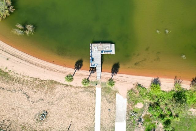 106 Pebble CIR, Buchanan Dam, TX 78609