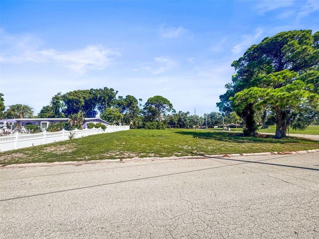 0 CAESAR WAY S, St Petersburg, FL 33712