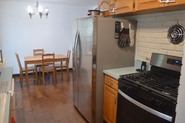 17719 Burnham Avenue, Lansing, IL 60438