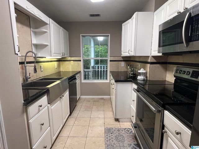 1633 SUNSET DRIVE, Birmingham, AL 35216