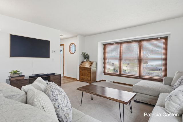 4151 Little Star Court SW, Grandville, MI 49418