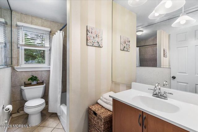 1800 Fairfield Street, Toms River, NJ 08757
