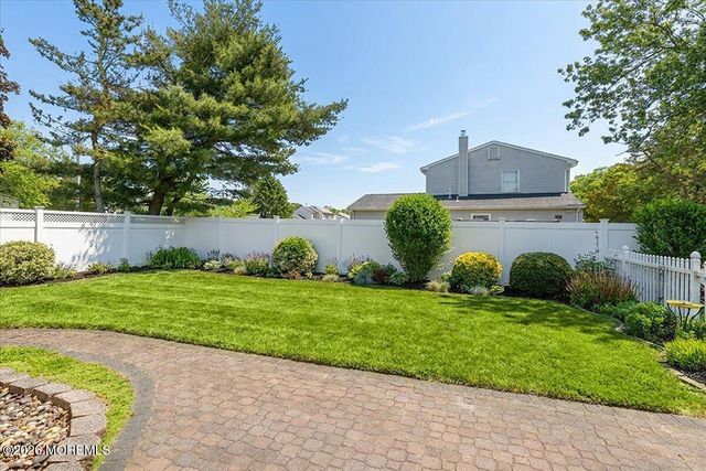 1800 Fairfield Street, Toms River, NJ 08757