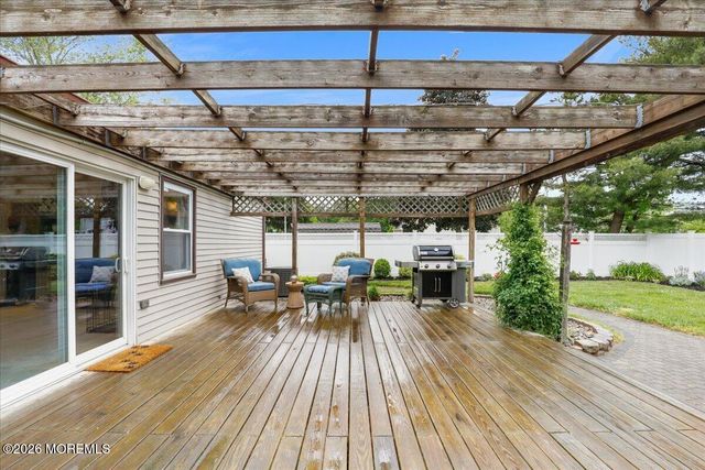 1800 Fairfield Street, Toms River, NJ 08757