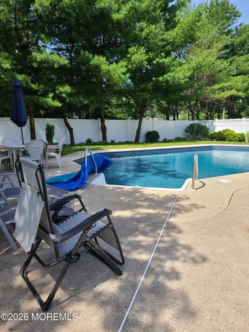 1800 Fairfield Street, Toms River, NJ 08757