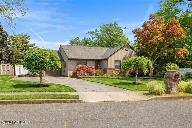 1800 Fairfield Street, Toms River, NJ 08757