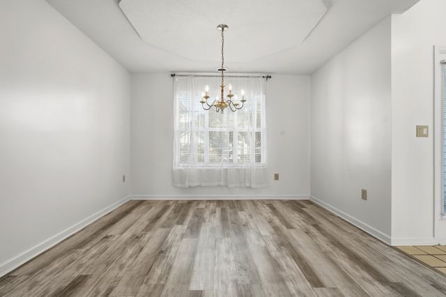 3943 Lochview Dr., Myrtle Beach, SC 29588