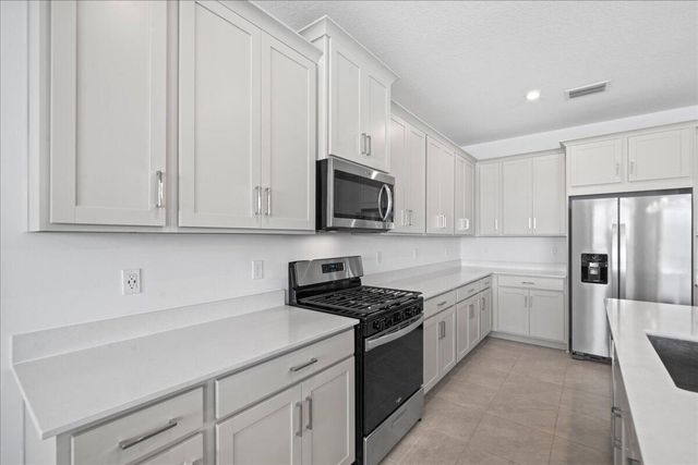 14236 SW Murney Way, Port St. Lucie, FL 34987