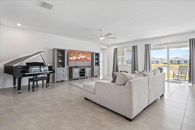 14236 SW Murney Way, Port St. Lucie, FL 34987