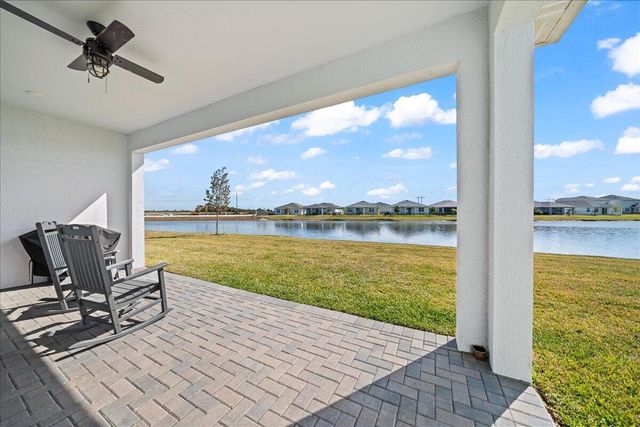 14236 SW Murney Way, Port St. Lucie, FL 34987