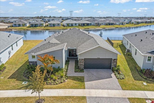 14236 SW Murney Way, Port St. Lucie, FL 34987