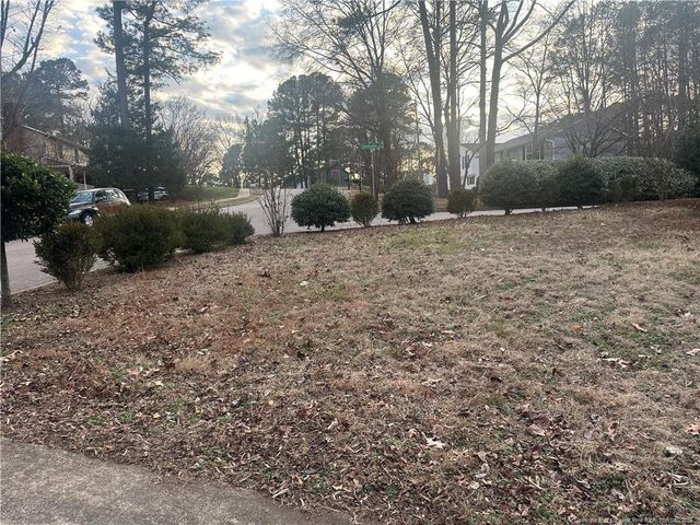 7121 Shellburne Drive, Raleigh, NC 27612