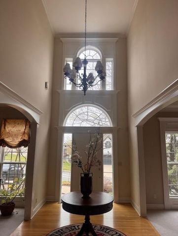 10200 Magnolia Lane, Parkville, MO 64152