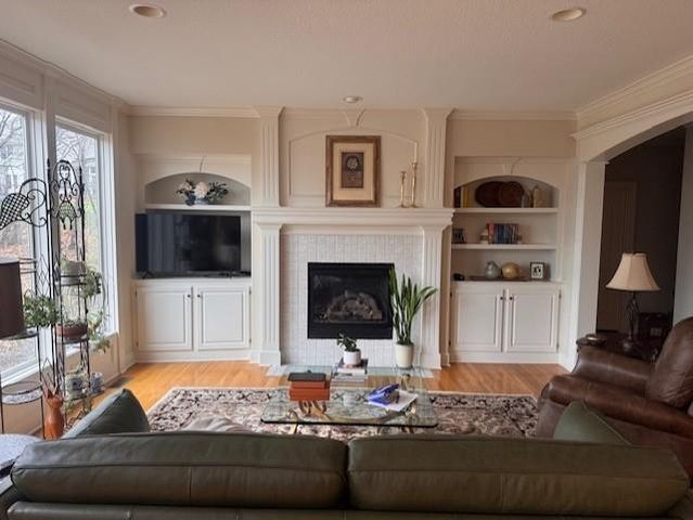 10200 Magnolia Lane, Parkville, MO 64152