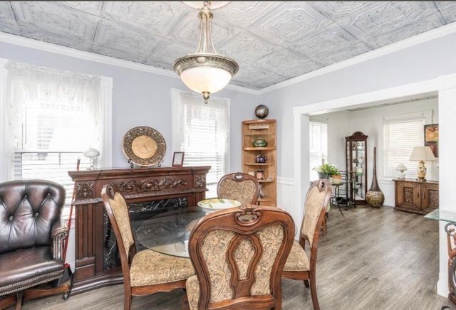 12 Quigley Avenue, Chelmsford, MA 01863