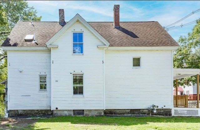 12 Quigley Avenue, Chelmsford, MA 01863