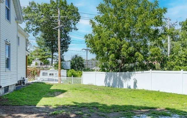 12 Quigley Avenue, Chelmsford, MA 01863