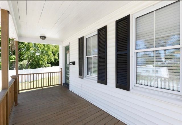 12 Quigley Avenue, Chelmsford, MA 01863