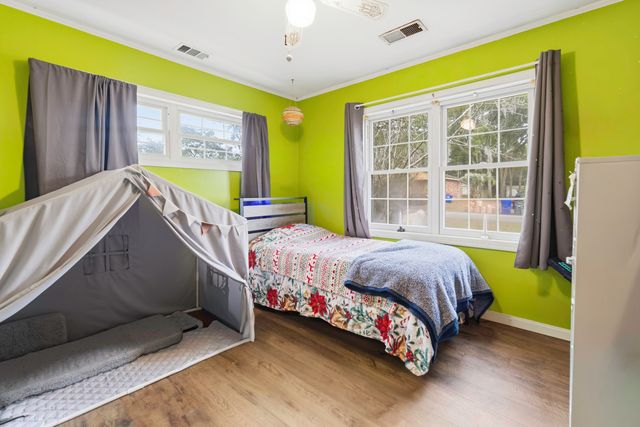 4721 S Constellation Drive, North Charleston, SC 29418