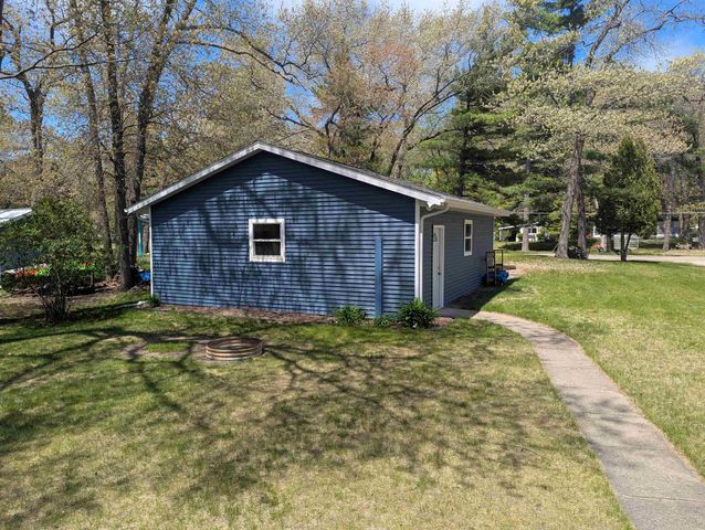 4967 Center, Au Gres, MI 48703