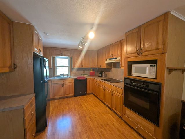 4967 Center, Au Gres, MI 48703