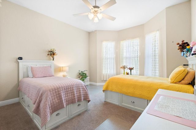 5105 JAREDS LANDING WAY, Oxford, FL 34484