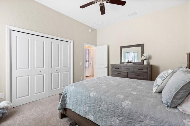 5105 JAREDS LANDING WAY, Oxford, FL 34484