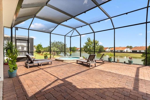 5105 JAREDS LANDING WAY, Oxford, FL 34484