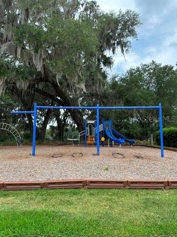 5105 JAREDS LANDING WAY, Oxford, FL 34484