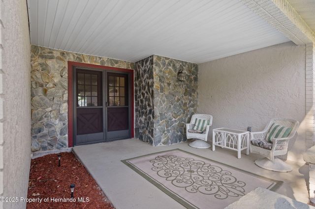 6147 Turnburry Court, Spring Hill, FL 34606
