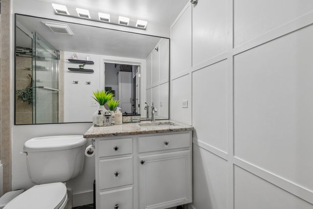 500 S Clinton Street 641, Chicago, IL 60607