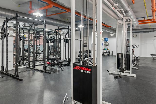 500 S Clinton Street 641, Chicago, IL 60607