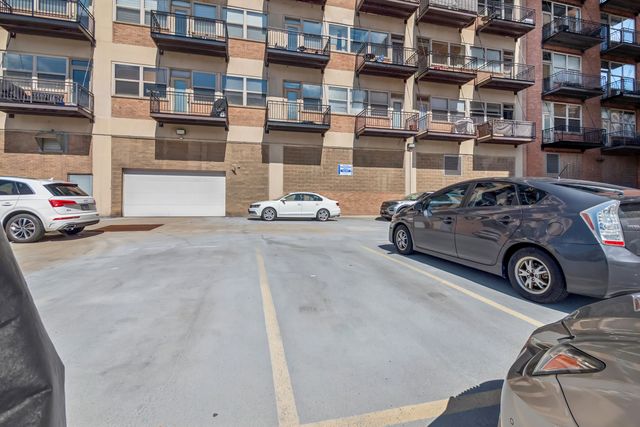 500 S Clinton Street 641, Chicago, IL 60607