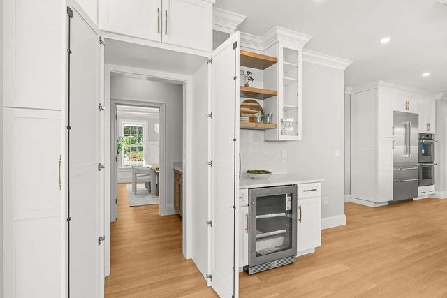 14 Liana Street, Woburn, MA 01801