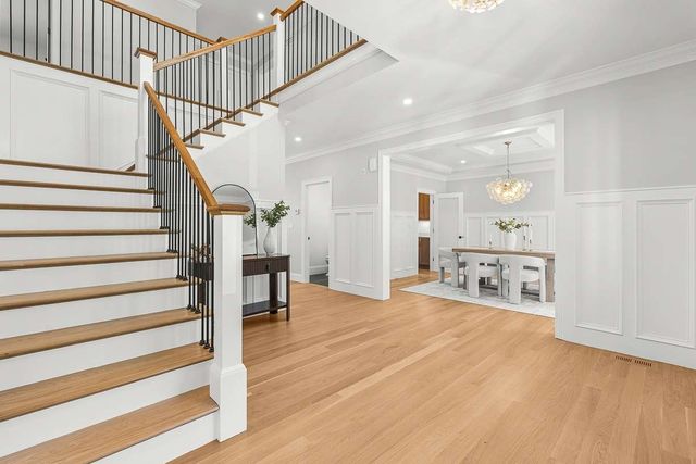 14 Liana Street, Woburn, MA 01801