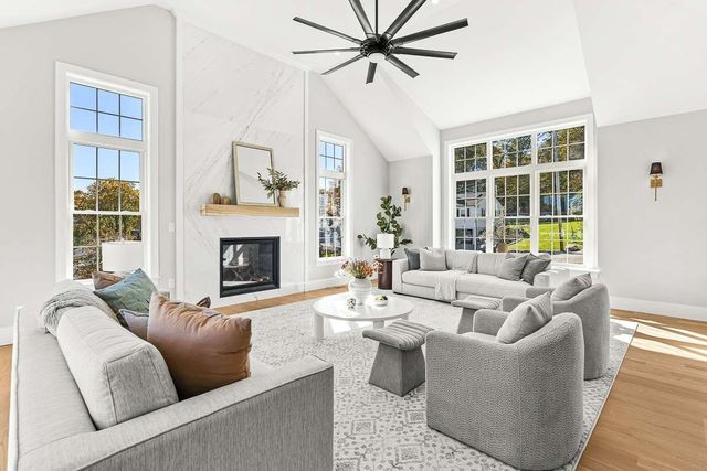 14 Liana Street, Woburn, MA 01801