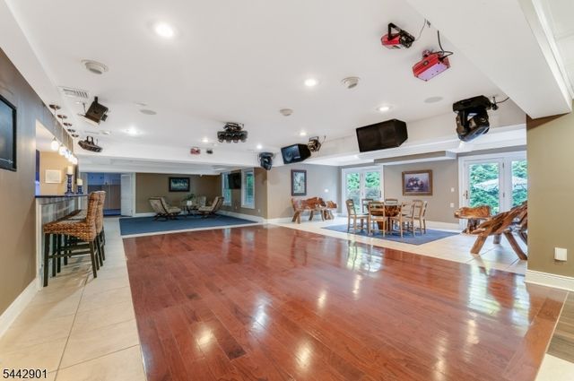 25 Wilshire Dr, Sparta Twp., NJ 07871