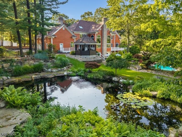 25 Wilshire Dr, Sparta Twp., NJ 07871