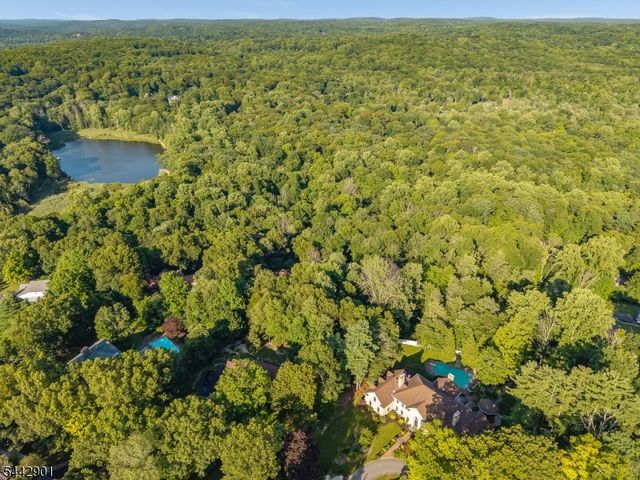25 Wilshire Dr, Sparta Twp., NJ 07871