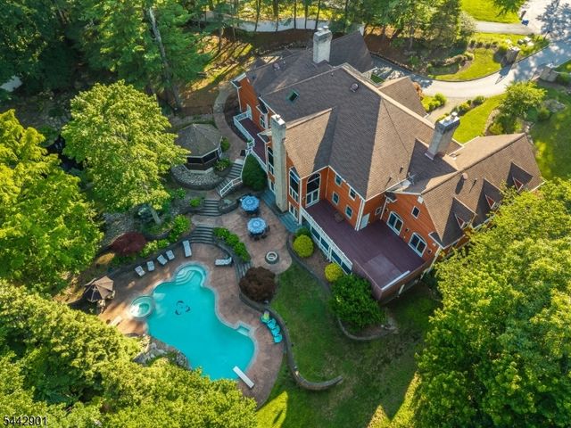 25 Wilshire Dr, Sparta Twp., NJ 07871