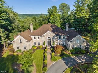 25 Wilshire Dr, Sparta Twp., NJ 07871
