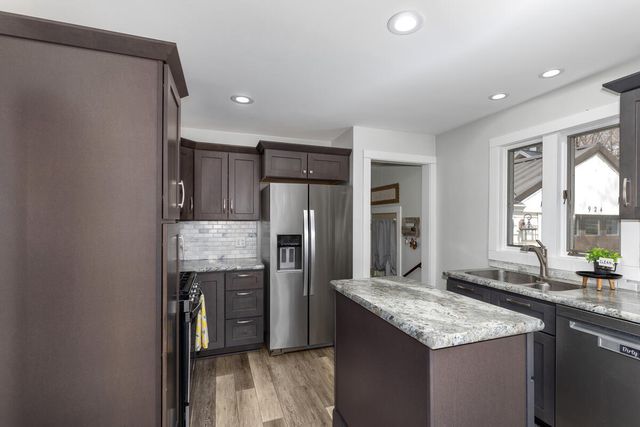924 W Orange Street, Greenville, MI 48838